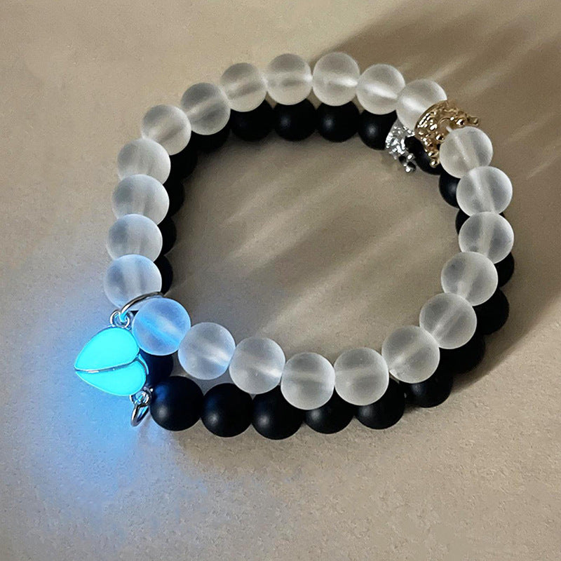 Fashion Jewelry 2pcs Handmade Crown Beaded Charms Bracelet Luminous Heart Glow In The Dark Couple Bracelet For Lover Men Women Fluorescent Gift